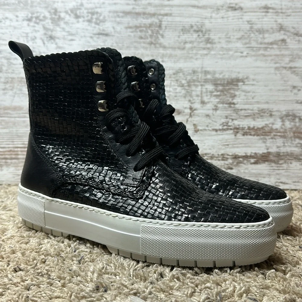 Aquatalia Tess Lace Up Woven Leather Sneakers Size 8.5 Black